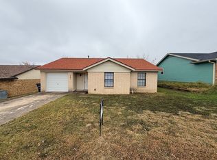 121 Chestnut Dr, Copperas Cove, TX 76522