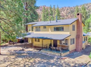 960 Snowbird Rd, Wrightwood, CA 92397