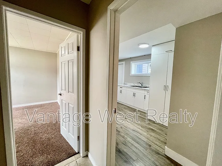 315B Prior Rd S — Photo 17