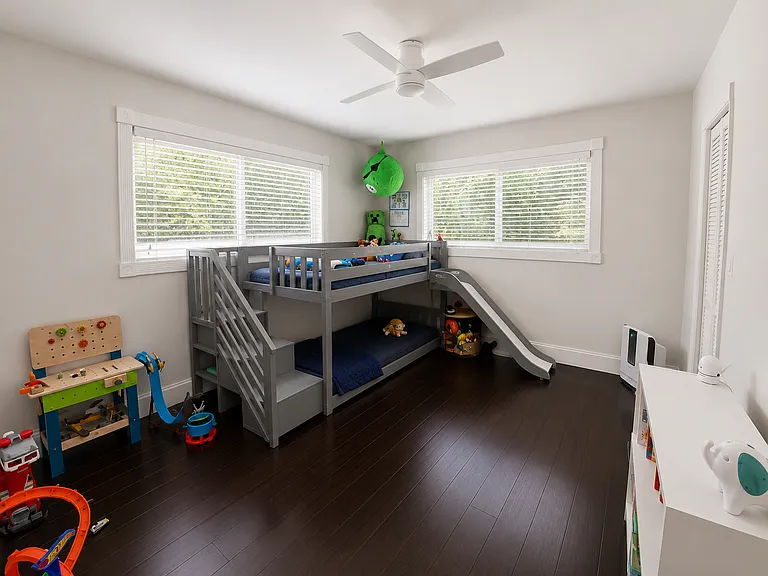 8907 SW 49th Ct — Photo 24