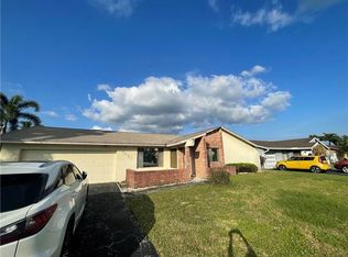 5351 NW 32nd Ct, Margate, FL 33063