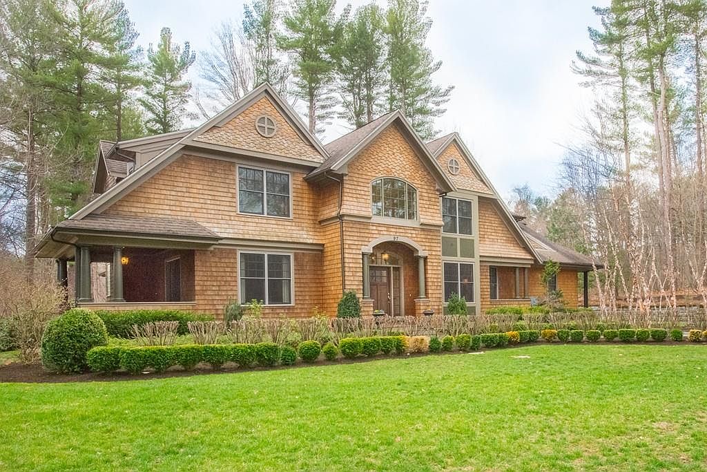 97 Cedar St, Wenham, MA 01984 Zillow