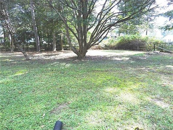 4th image of 4611 Stockholm Dr
