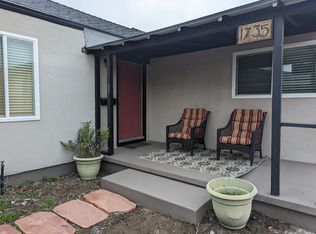 1735 E Woodbury Rd, Pasadena, CA 91104