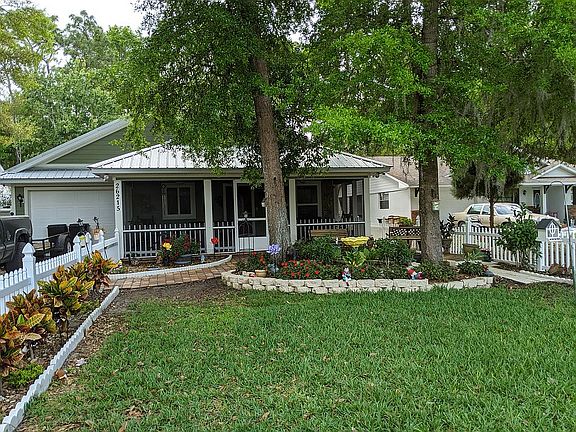 2nd image of 26215 Troon Ave
