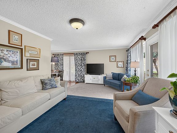 5th image of 3298 Cherokee Ln