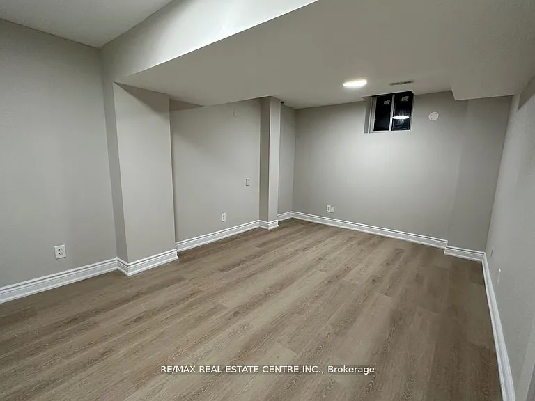 5418 Loonlake Ave #BASEMENT — Photo 11