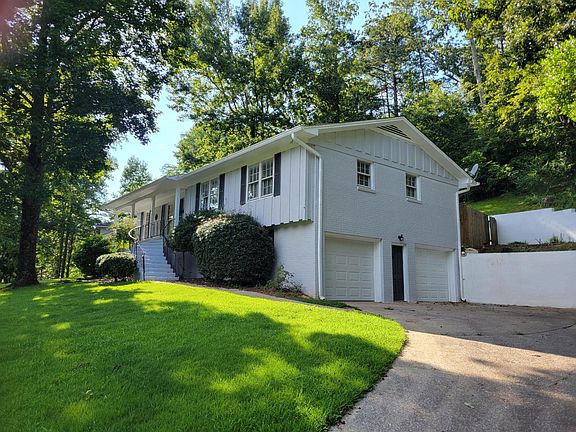 2nd image of 2316 Woodcreek Dr
