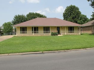 105 Augusta Ave, Benton, LA 71006