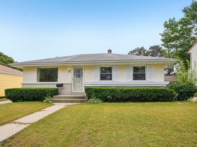 6111 West Boehlke AVENUE, Milwaukee, WI, 53223