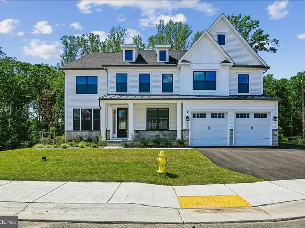 2638 Broadhorn Dr, Odenton, MD 21113