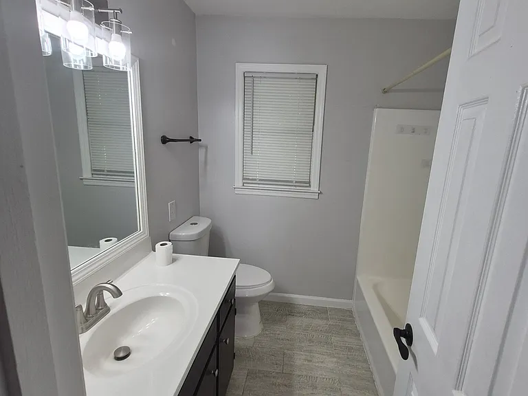 170 Springdale Ct — Photo 8