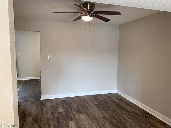5th image of 1117 Clydesdale Ln