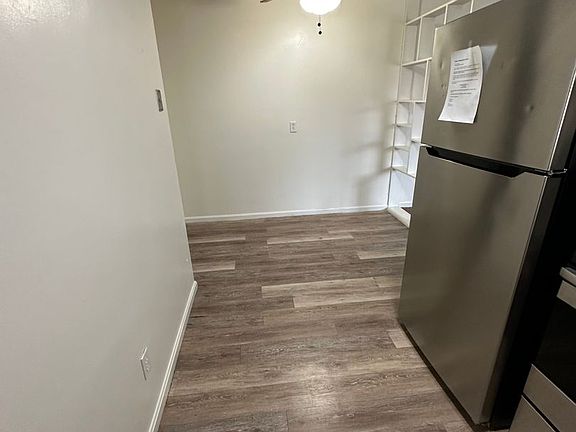 4th image of 170 Richardson Pl APT 3