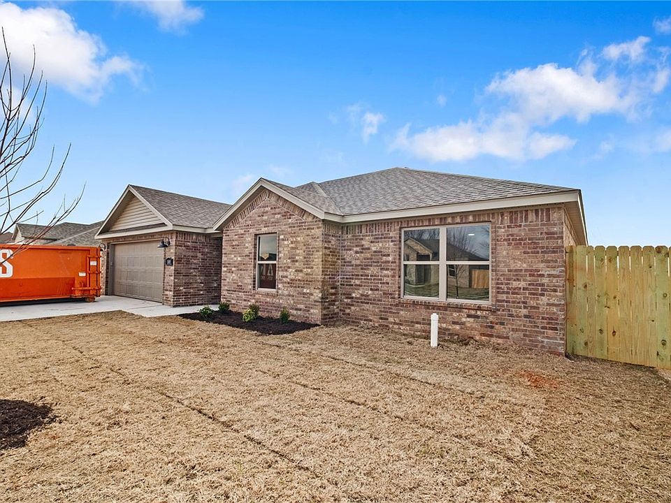 1st image of 1001 Autumn Royal Ave