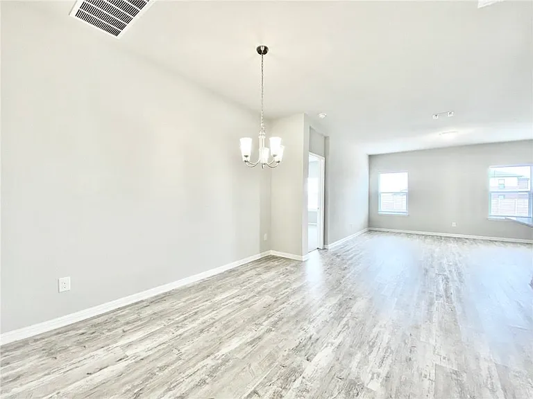 2721 Bridekirk Dr — Photo 7