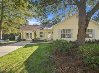 305 Hedingham Ln, Wilmington, NC 28412