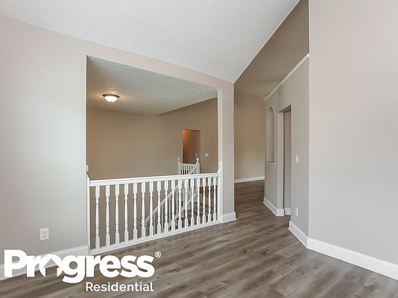 4th image of 4240 Singletree Dr