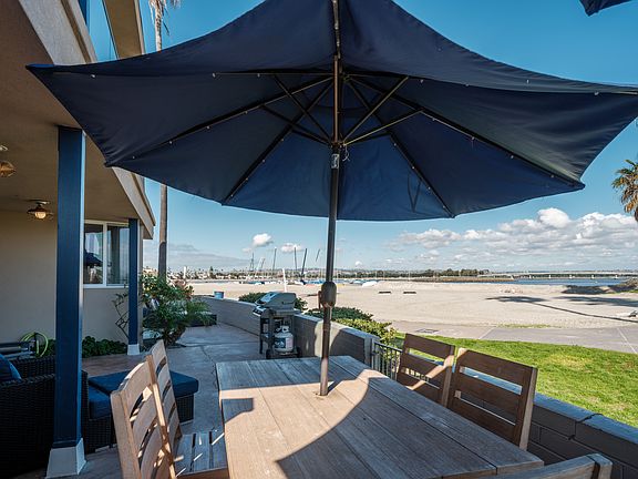 3rd image of 2625 Bayside Walk #0