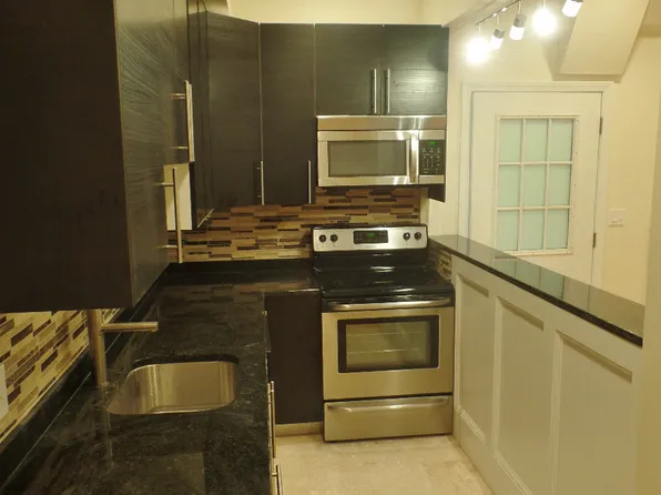 1803 Beacon St, Brookline, MA