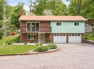 448 Steiner Bridge Rd, Valencia, PA 16059