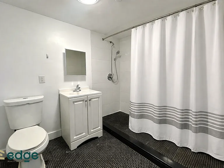 385 Troutman St #404 — Photo 5