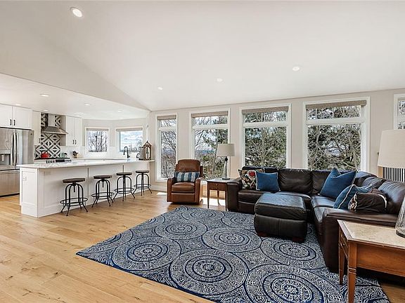 5th image of 4112 Palisades Park Dr