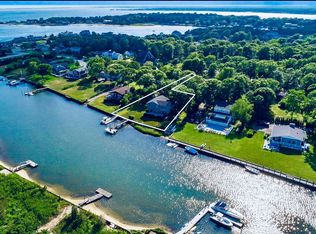 23 Nautilus Dr, Hampton Bays, NY 11946