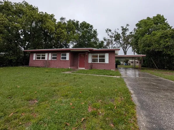 208 Oakwood Dr, Brooksville, FL 34601