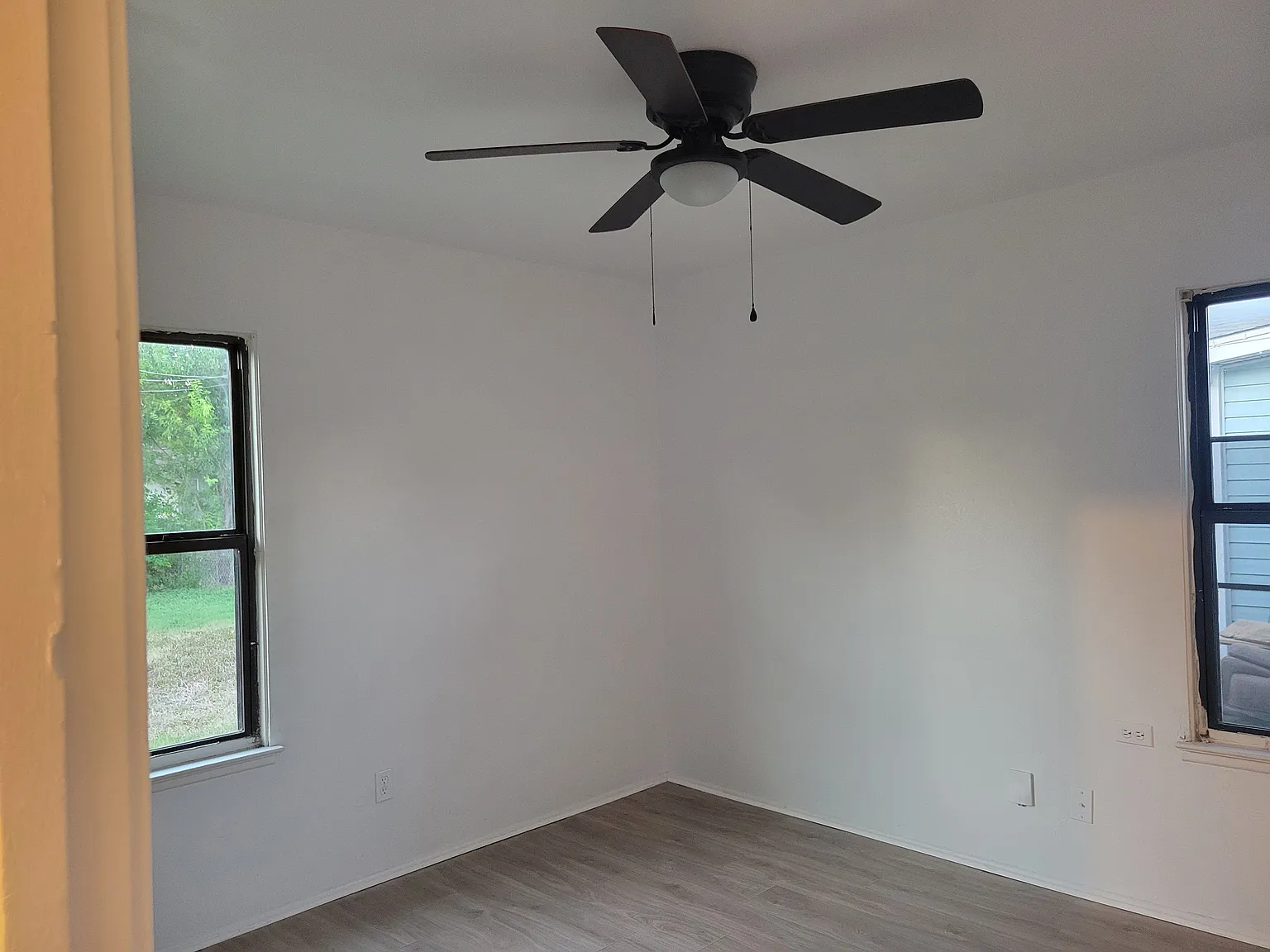 2 bed, 768 sqft, $1,150 — Photo 3