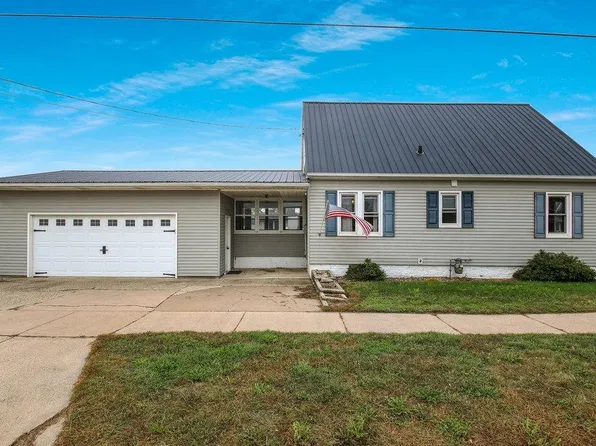 150 N State St, Mondovi, WI 54755