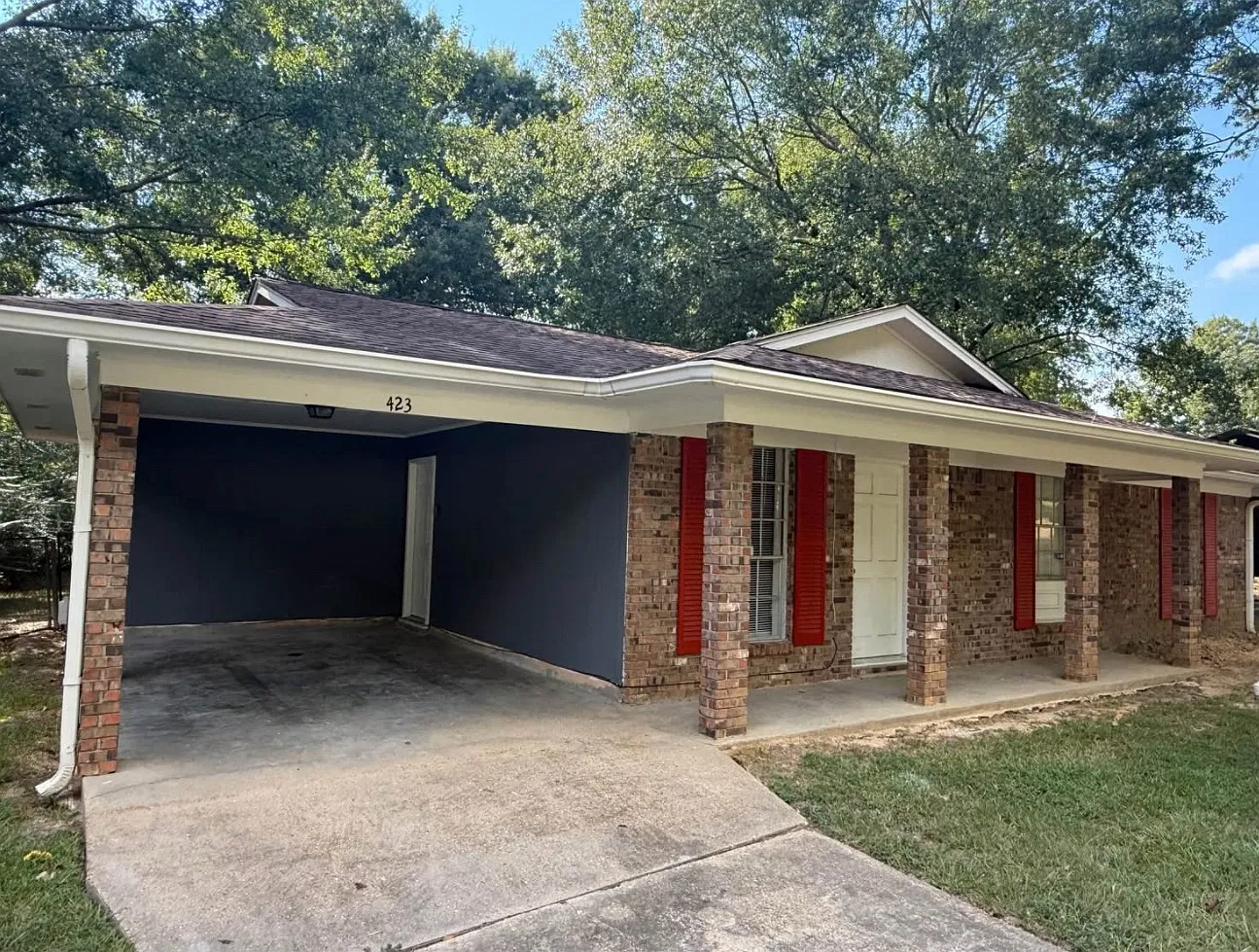 3 bed, 1046 sqft, $1,650 — Photo 1