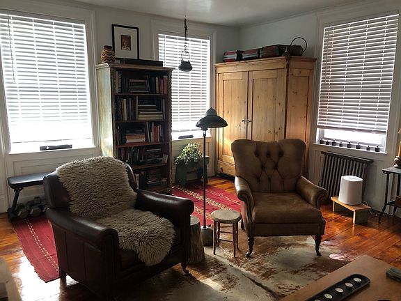2nd image of 78 1/2 Main St