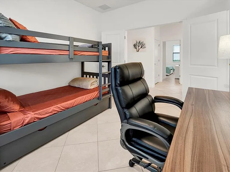 5161 Coral Reef Way — Photo 19