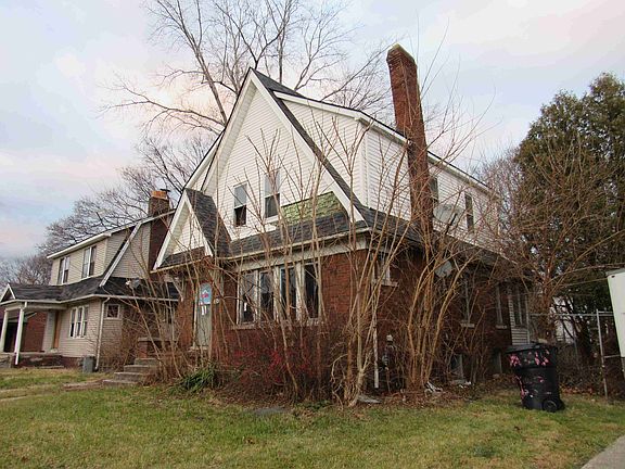 350 Eastlawn