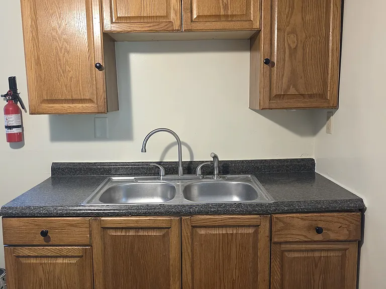 534 Broadlawn Dr — Photo 6