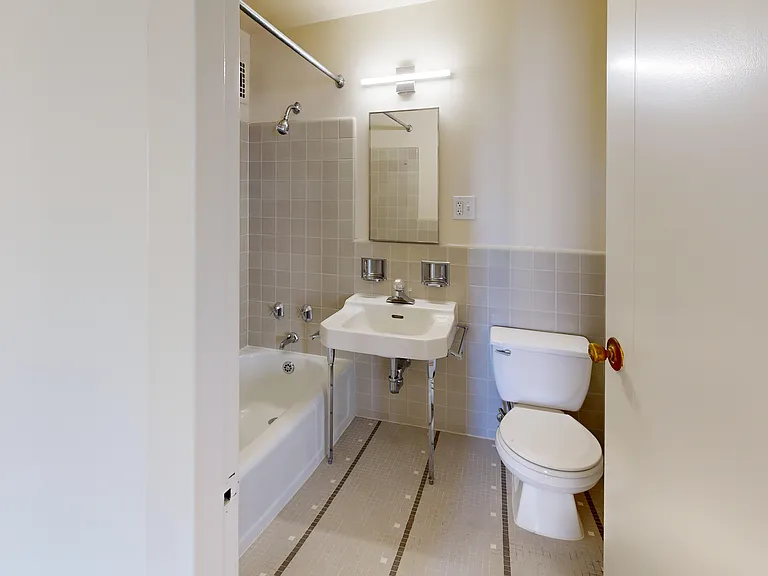 Parkmerced Apartments — Photo 36