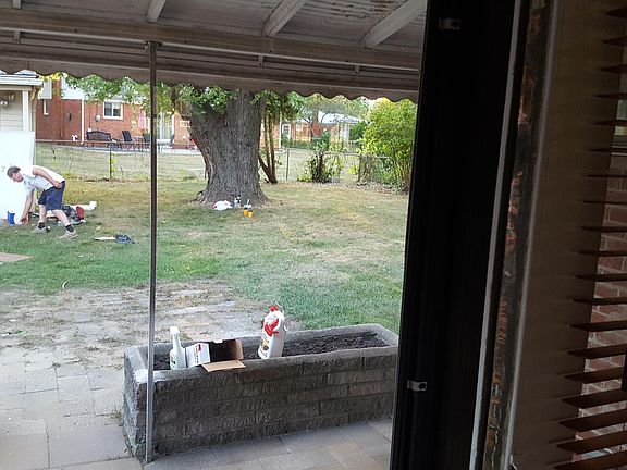 Cover Patioand Cement Floer Pot