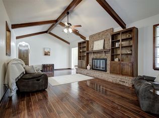 11020 Coachmans Rd, Yukon, OK 73099