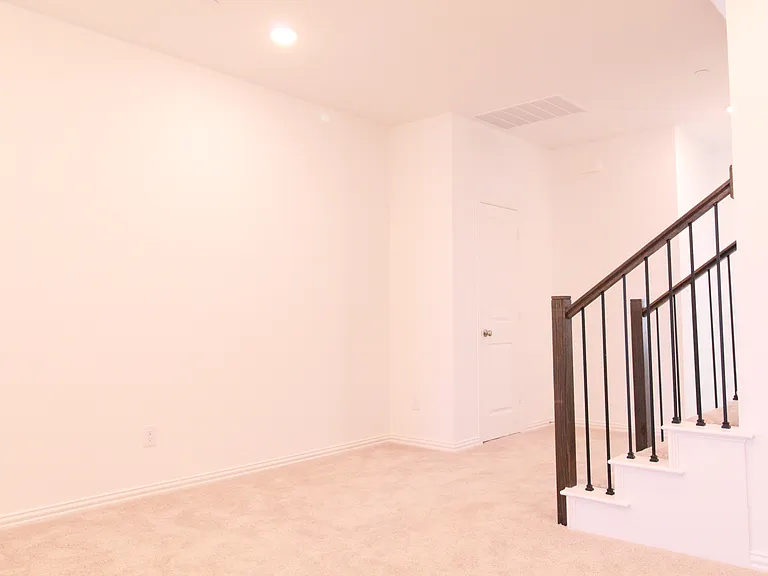 1221 Doris May Dr — Photo 8