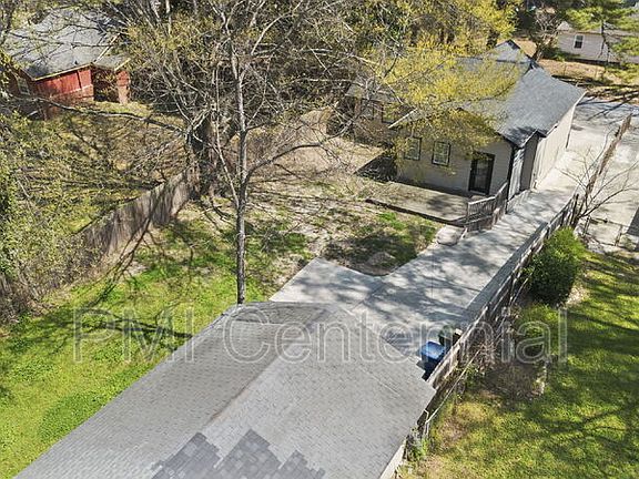 5th image of 562 Gary Rd NW