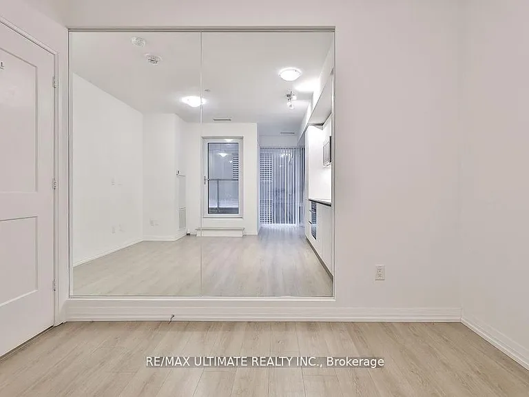8 Widmer St #515 — Photo 14