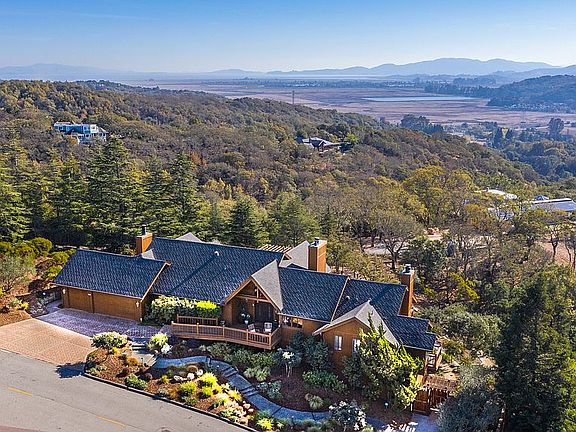 2nd image of 2525 Laguna Vista Dr