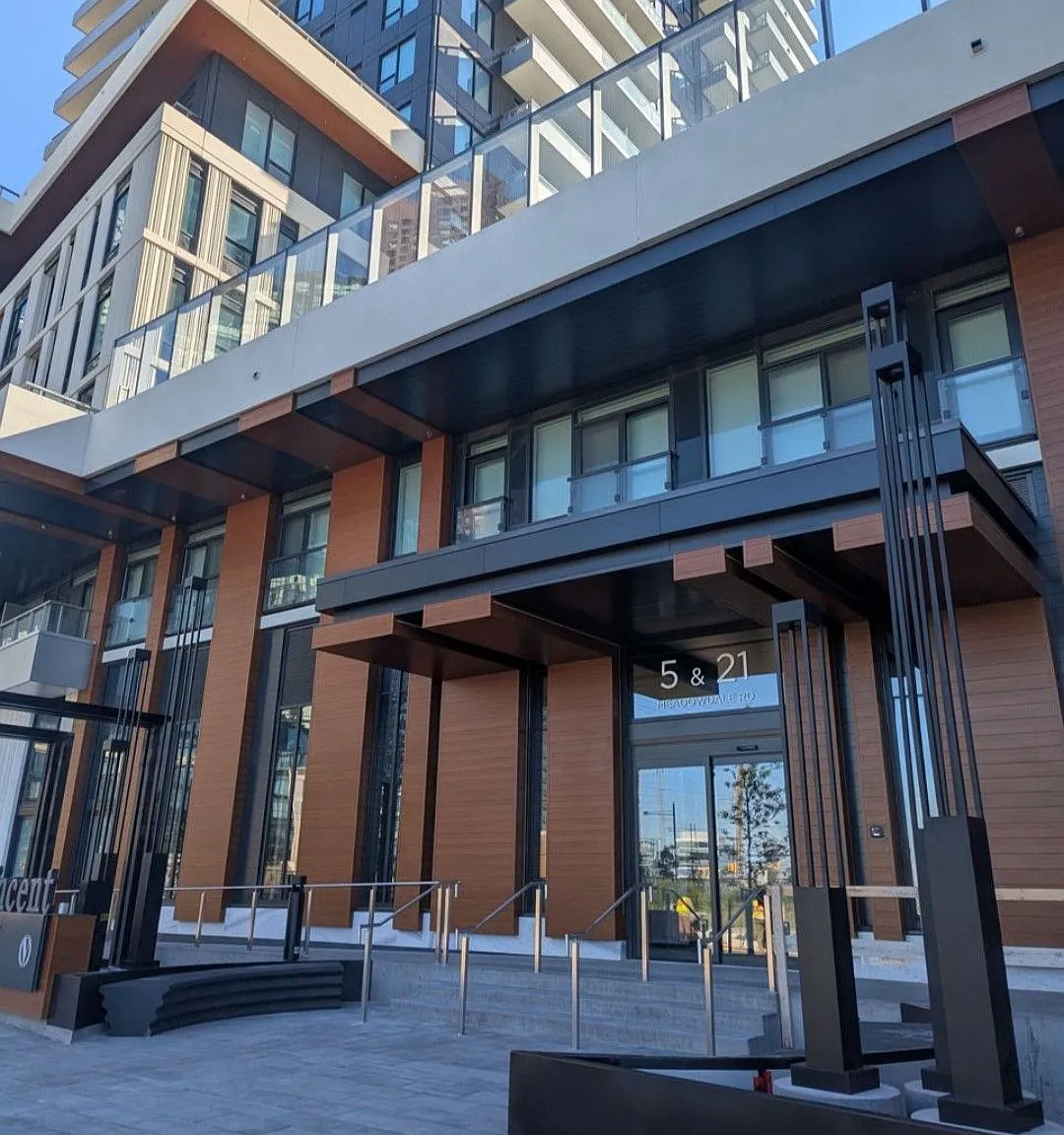 2 bed, $2,600 — Photo 2
