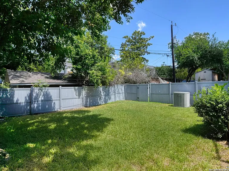 117 Marcia Pl — Photo 33