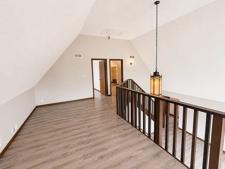 4284 Jefferson St — Photo 40