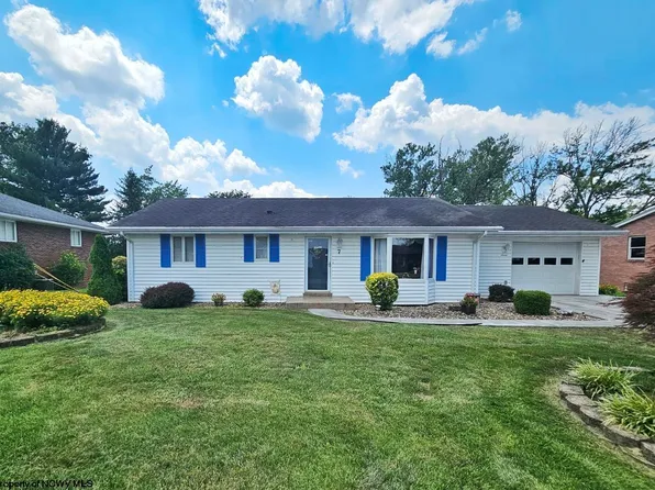 7 Millbrook Rd, Bridgeport, WV 26330