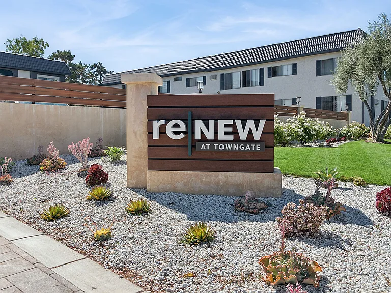 ReNew at Towngate — Photo 55