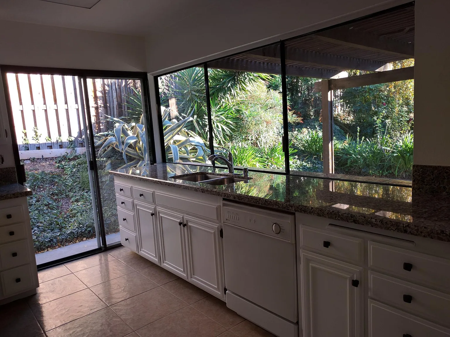 2944 Salmon River Cir — Photo 4