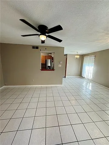 56 Stanton Hall Dr — Photo 4